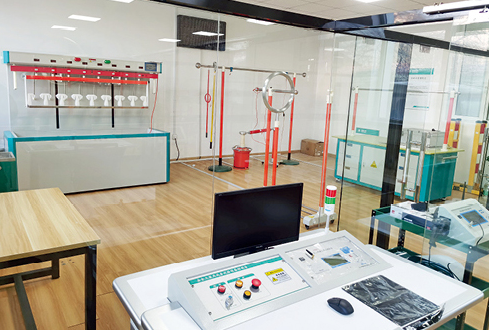 哈爾濱供電公司安全工器具實(shí)驗室測試設(shè)備驗收